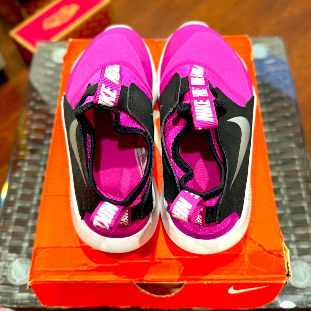 Nike Kids Flex Runner Pink Black Sneakers - Picture 2 of 3
